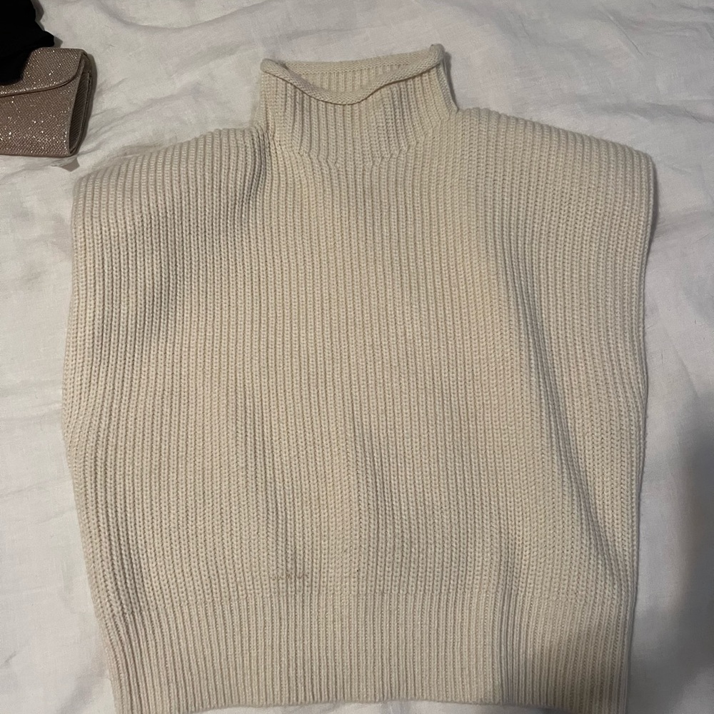 Zara Ivory Sleeveless Turtleneck